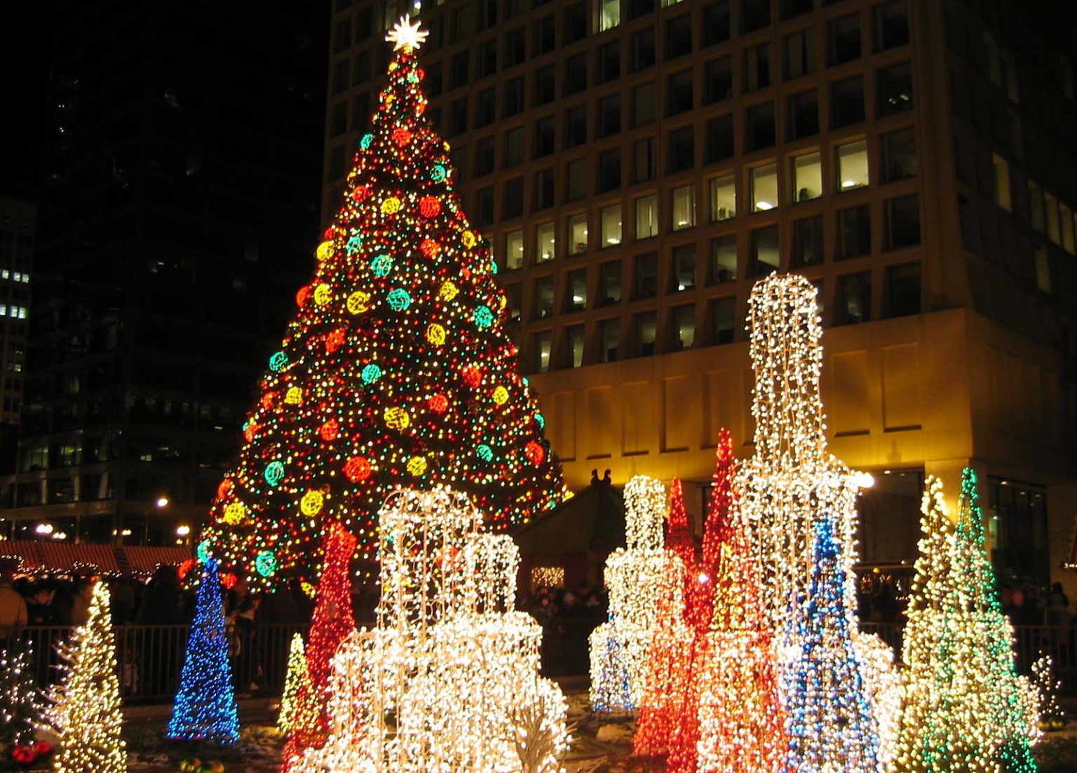 Christmas in Chicago Destination360 Travel Guides